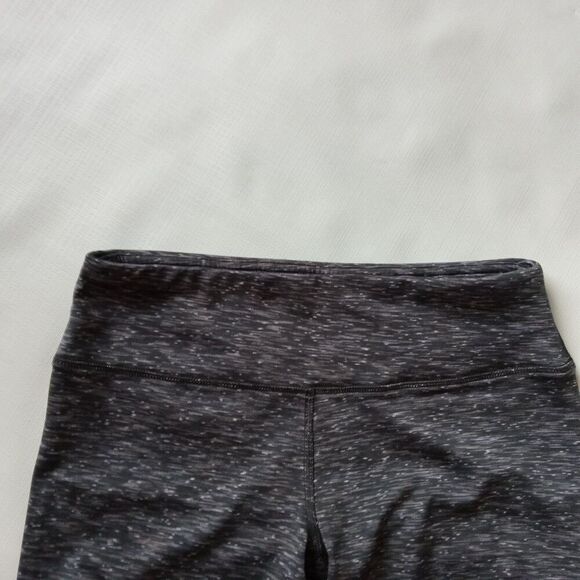 90 Degree by Reflex Marled Charcoal Gray Speckled Capri Leggings Women's Small - Picture 7 of 12